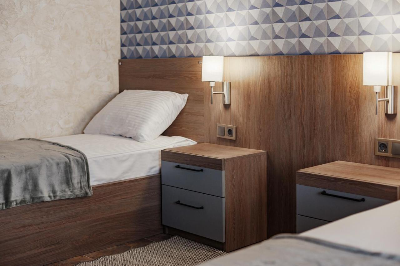 Yudgi - Home Hotel Tsjornomorsk Eksteriør bilde