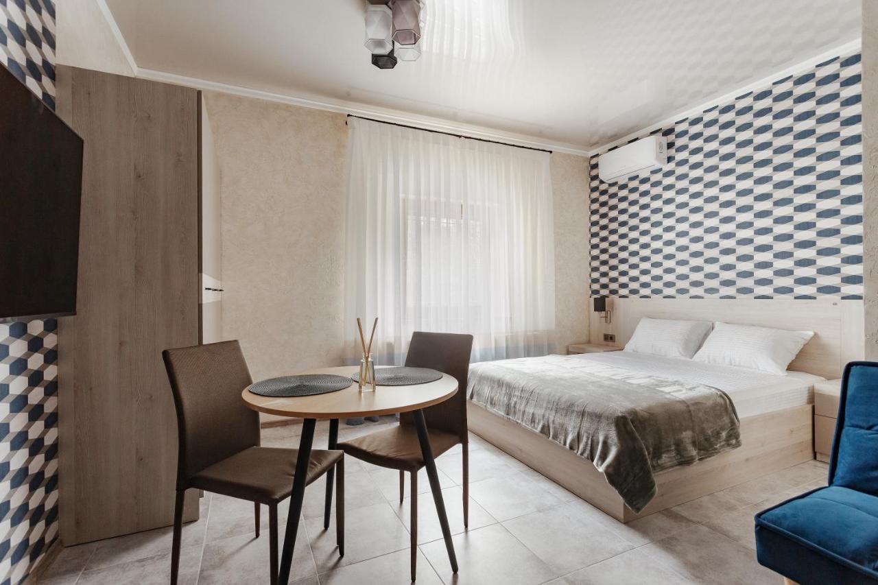 Yudgi - Home Hotel Tsjornomorsk Eksteriør bilde
